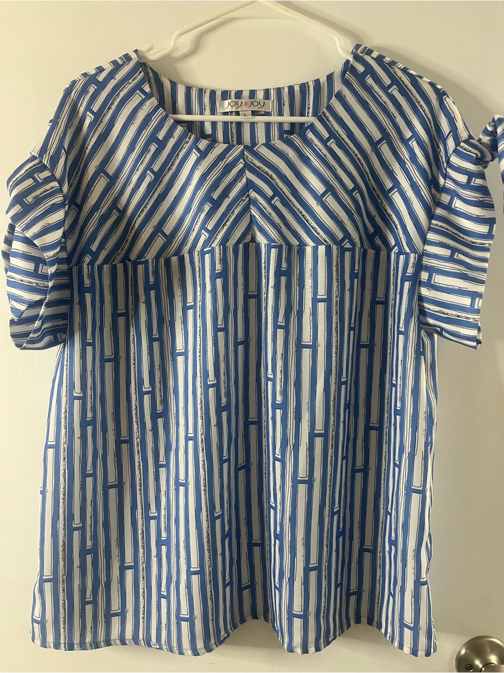 Joy Joy Blue & White Striped Geometric Top